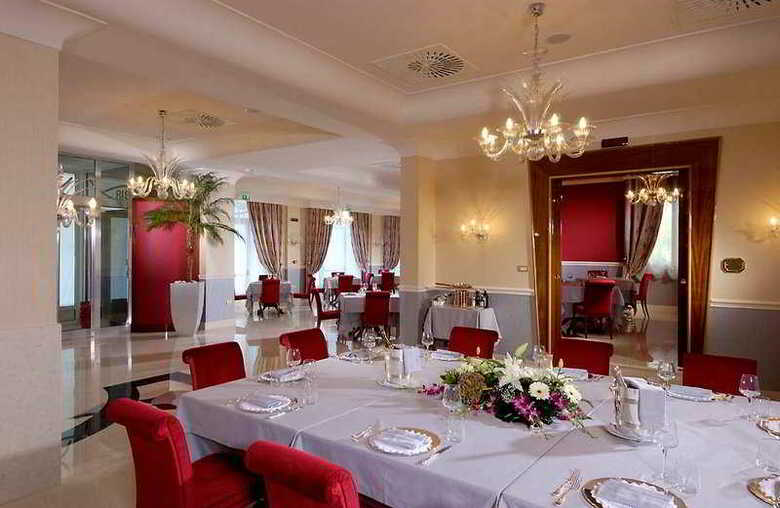 Zanhotel & Meeting Centergross