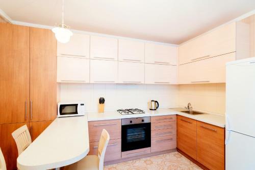 Rent-kiev Apartment On Myru