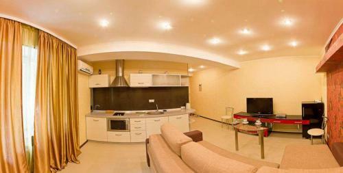 Apartment On Dovnar Zapolskogo 4a