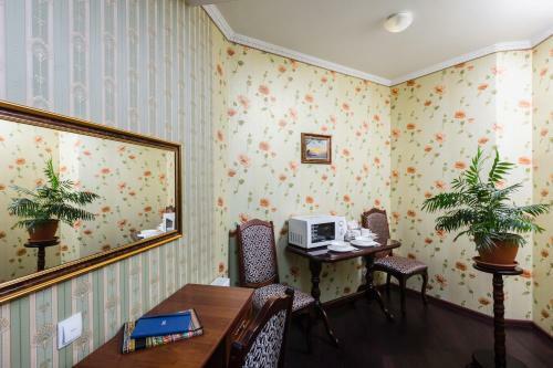 Nadobu Hotel Roshe