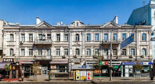 Apartment On Olimpiyska