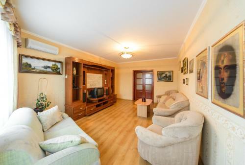 Comfortable Apartment On The Left Bank