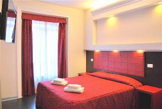 Hotel Versailles