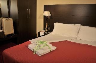 Hotel Versailles