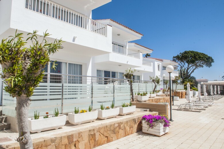 Apartamentos Los Naranjos