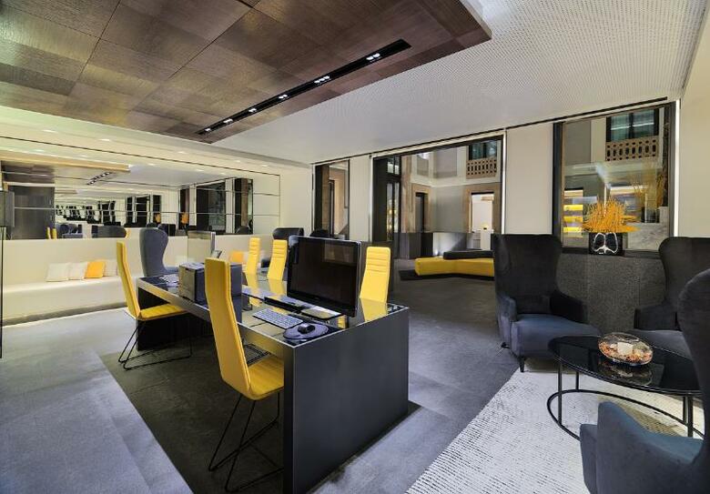 Hotel H10 Urquinaona Plaza