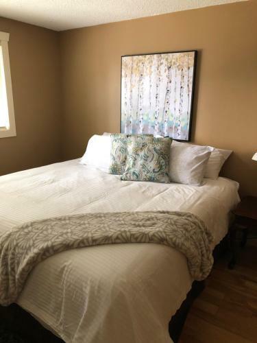 Cheriebzb&b
