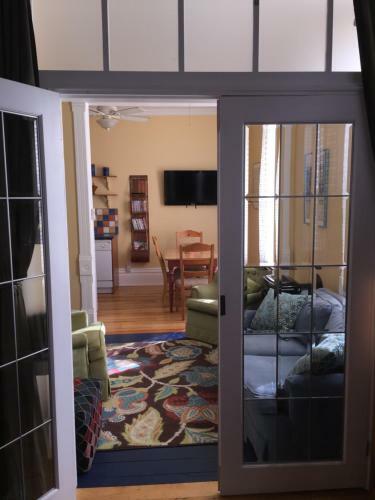 Apartamento Loyalist Lofts