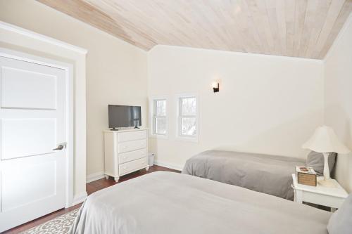 Executive Sunset Pointe