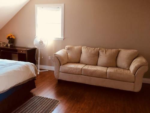 Seaview White House B&B
