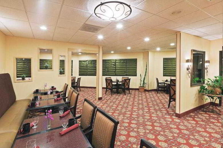 Doubletree By Hilton Hotel Santa Fe