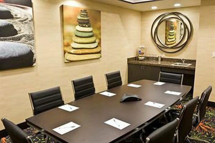 Hotel Hampton Inn And Suites Tulsa Central