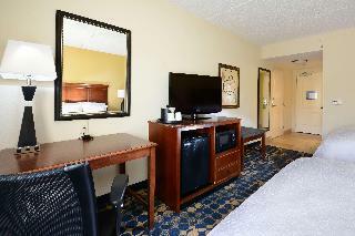Hotel Hampton Inn And Suites Durham North I-85