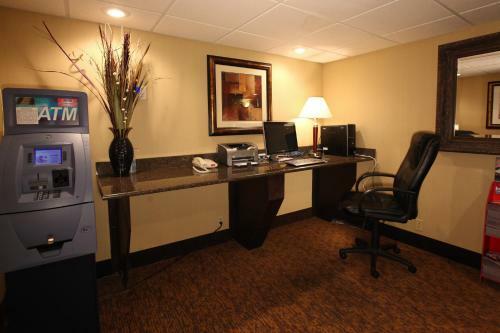 Hotel Baymont Inn And Suites Branson - On The Strip