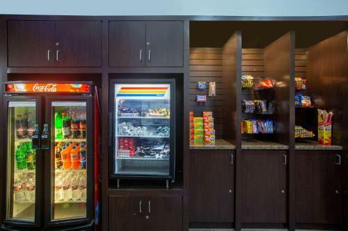 Hotel Baymont Inn And Suites Branson - On The Strip
