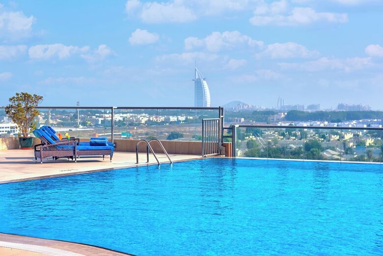 Aparthotel Two Seasons Hotel (former Gloria)