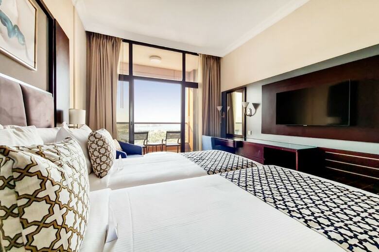 Aparthotel Two Seasons Hotel (former Gloria)