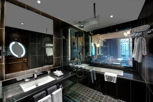Dukes The Palm, A Royal Hideaway Hotel
