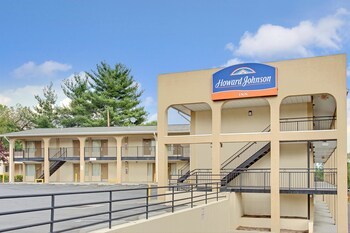 Hotel Howard Johnson Express Inn - College Park
