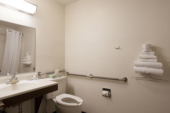 Hotel Super 8 Motel- Brattleboro