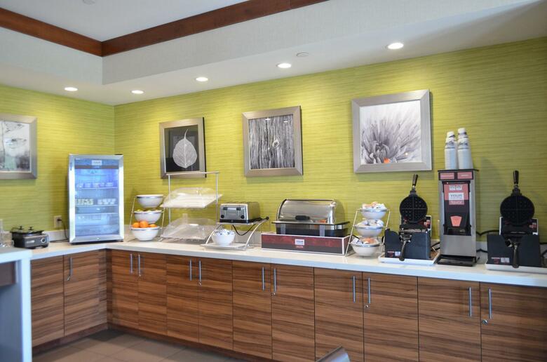Hotel Comfort Suites Bossier City