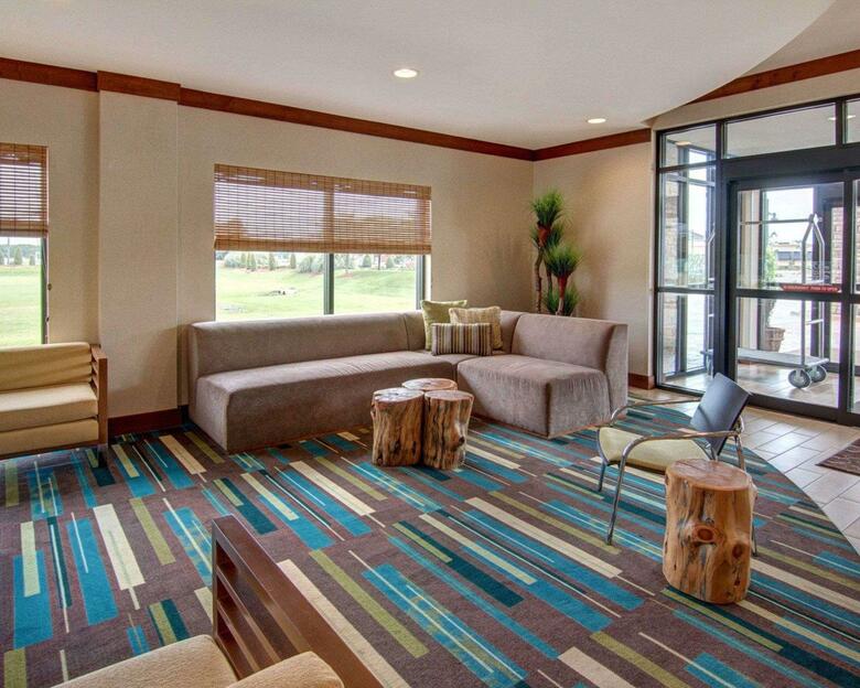 Hotel Comfort Suites Bossier City