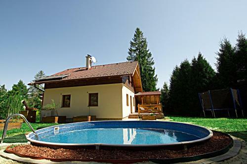 Stag House - Jelen� Dom