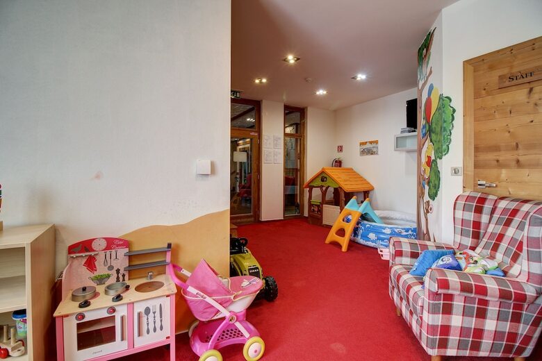 Family Apartments In Mountain Hotel