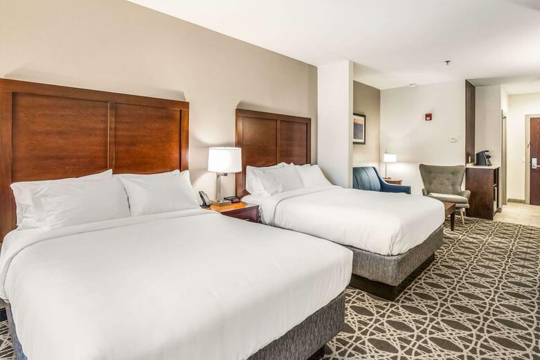 Holiday Inn Express Hotel & Suites Brevard
