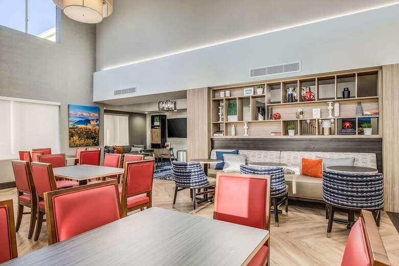 Holiday Inn Express Hotel & Suites Brevard