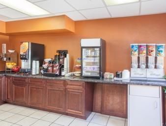 Hotel Ramada Bolingbrook
