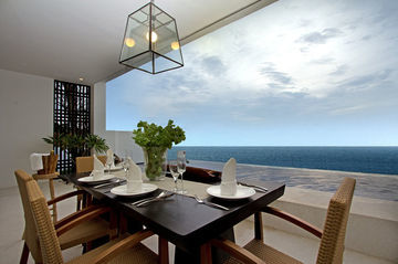 Hotel Montigo(beachfront Pool)