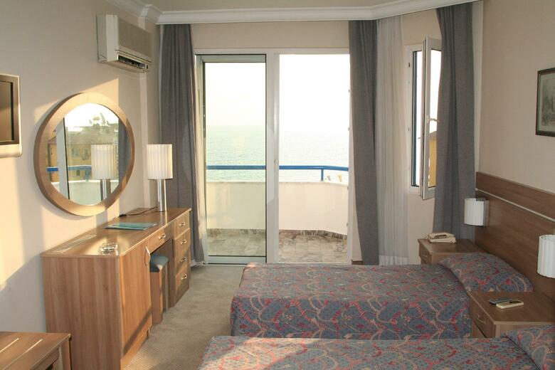 Hotel Elysee Beach
