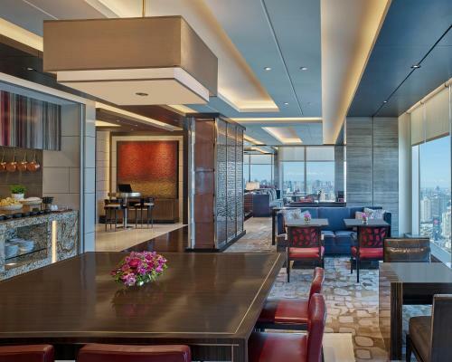 Hotel Grand Hyatt Manila