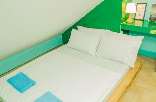 Nomadsmnl Backpackers Homestay