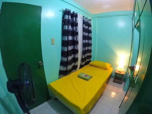 Nomadsmnl Backpackers Homestay