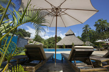 Hotel Clandestino Beach Resort