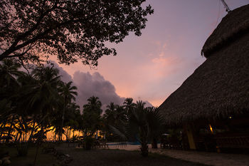 Hotel Clandestino Beach Resort