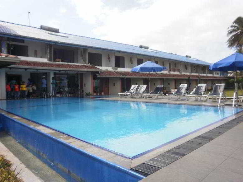 Hotel Coral Sands Hikkaduwa