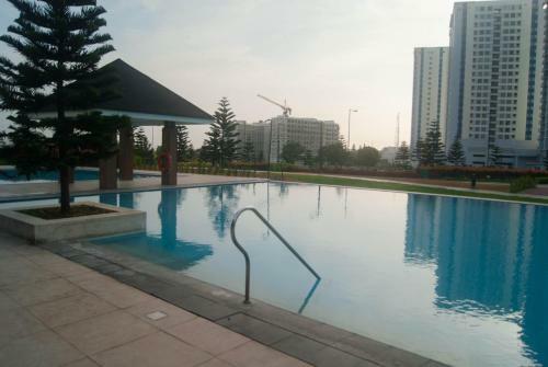 Apartamentos End Unit Condo At Wind By R&m