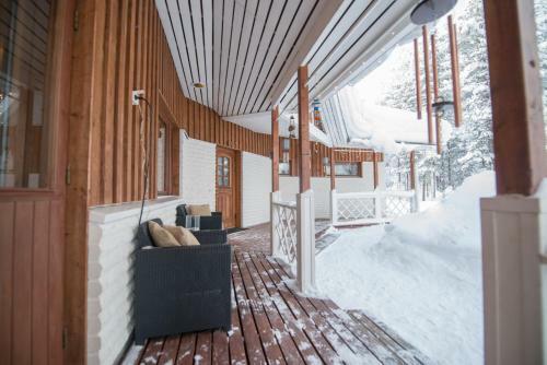 Villa Levi White House