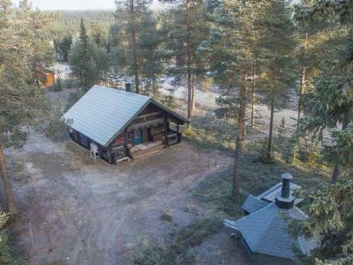 Holiday Home Tikkatupa