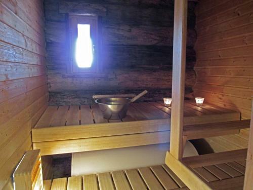 Polar Star Villa Maja