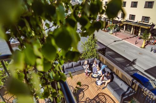Hostel Caf� Koti
