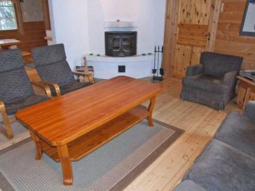 Holiday Home Huvihovi