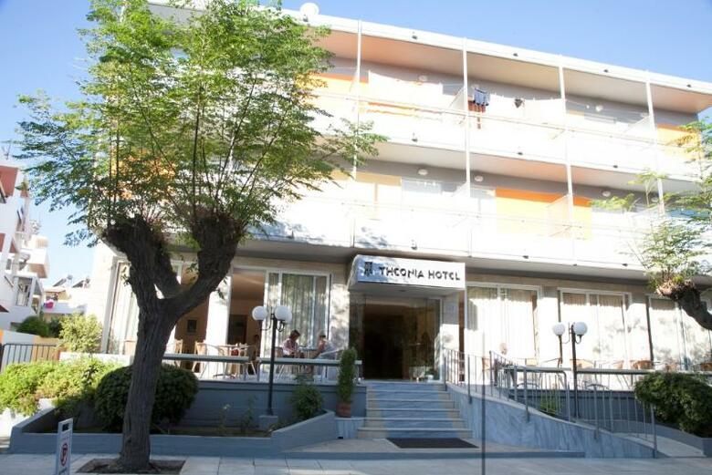 Hotel Theonia