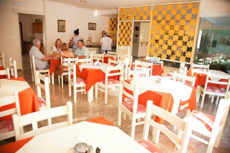 Hotel Theonia