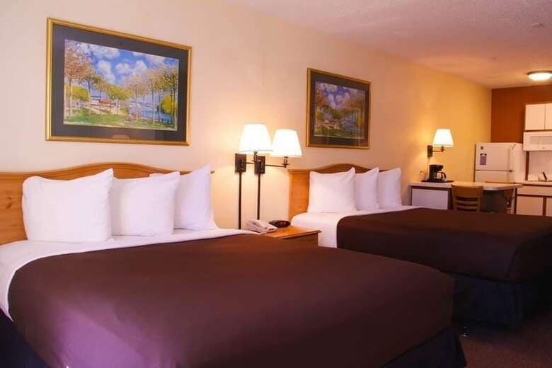 Hotel Suburban Extended Stay