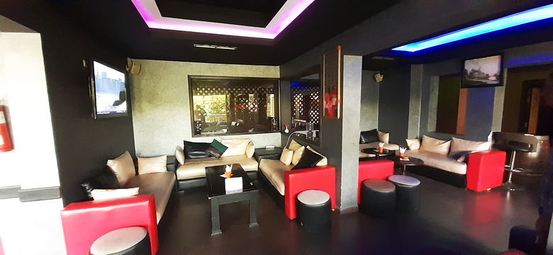 New Farah Hotel