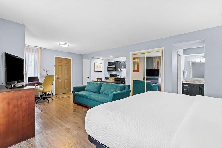 Hotel Mainstay Suites